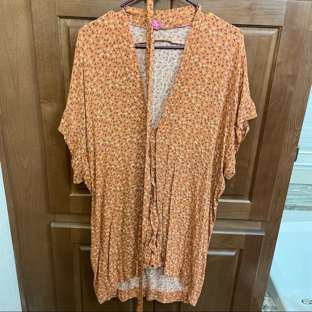 Pink Lily Dress - Picture 2 of 5